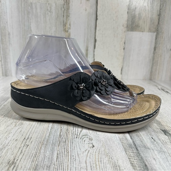 Extreme Comfort Low Wedge Floral Sandal #704 - Picture 3 of 10